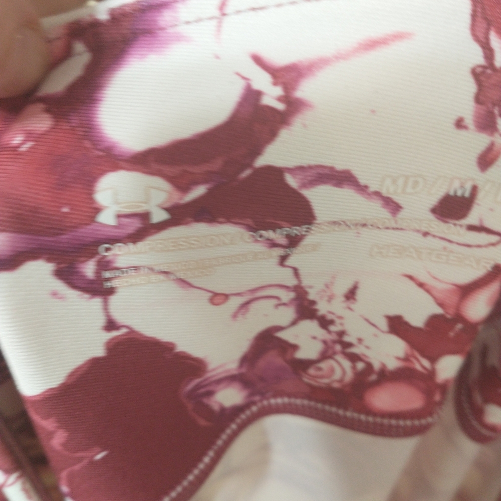 Under Armour Cranberry  and White Whimsical Patterned Leggings with Mesh Inserts - Picture 9 of 11